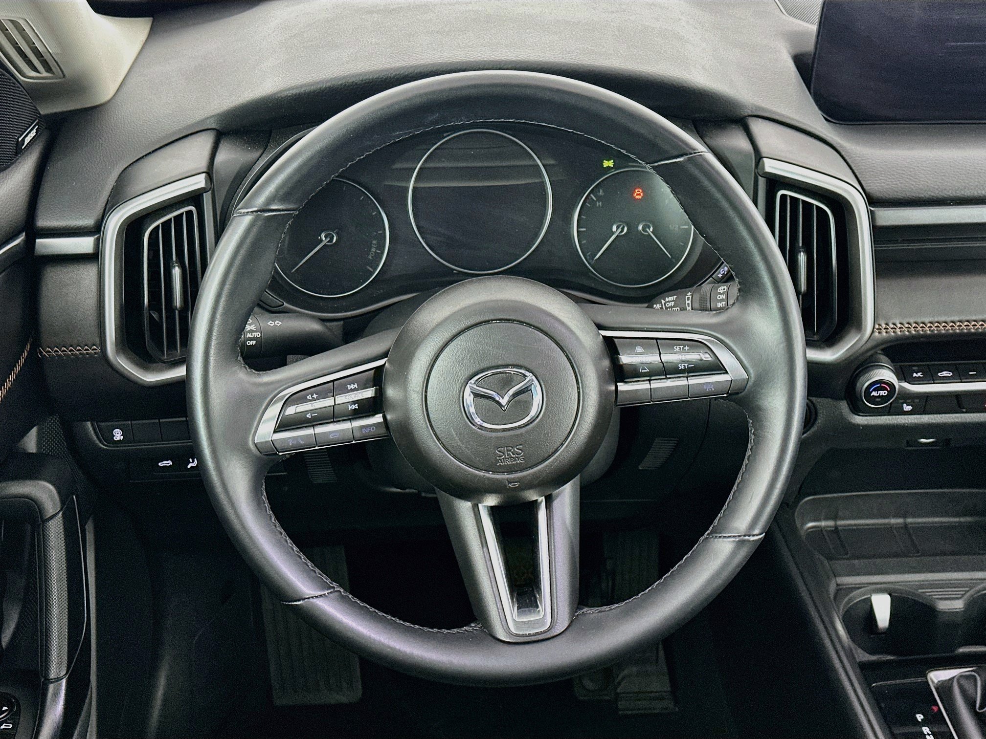 Used 2025 MAZDA CX-50 AWD 2.5 Hybrid w/ Premium Pkg image 18