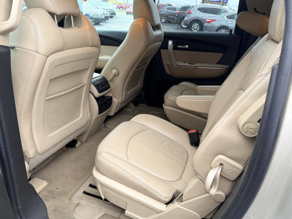 Used 2012 GMC Acadia SLT image 7