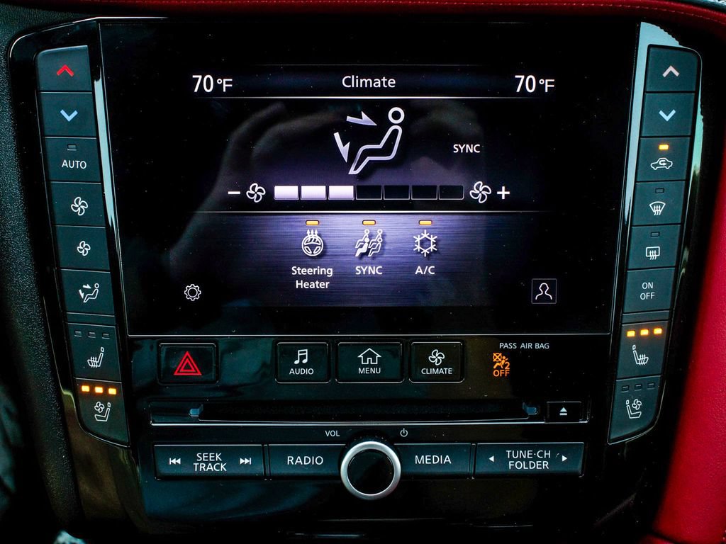 Used 2024 INFINITI QX50 Sport AWD/4WD image 23