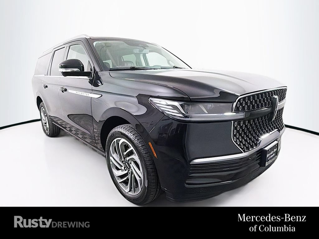 Used 2026 Lincoln Navigator L Reserve AWD/4WD image 1