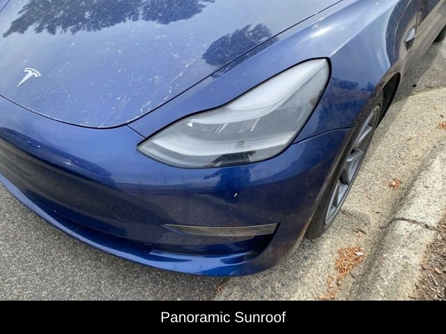 Used 2023 Tesla Model 3 Standard Range image 2