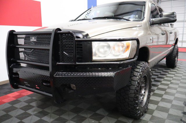 Used 2009 Dodge Ram 2500 Truck Laramie AWD/4WD image 3