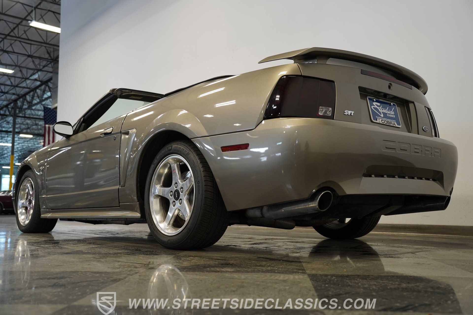 Used 2001 Ford Mustang Cobra RWD image 26