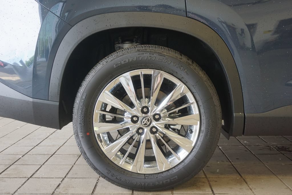 New 2026 Toyota Grand Highlander AWD image 31