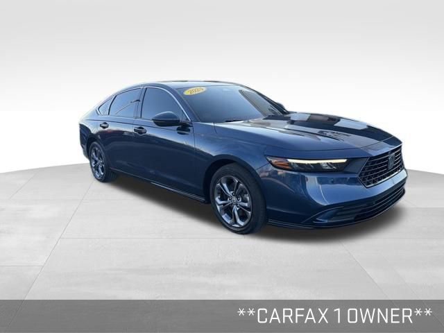 Used 2024 Honda Accord EX-L image 2