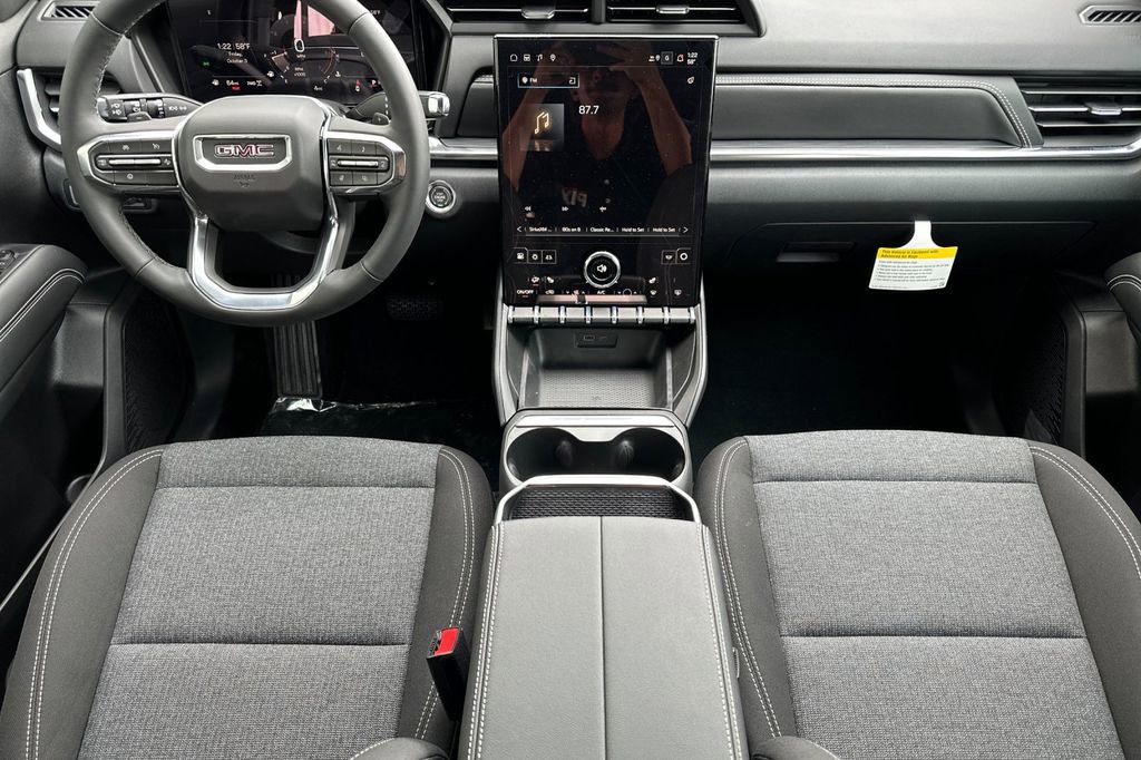 New 2026 GMC Terrain Elevation w/ Technology Package II AWD/4WD image 10
