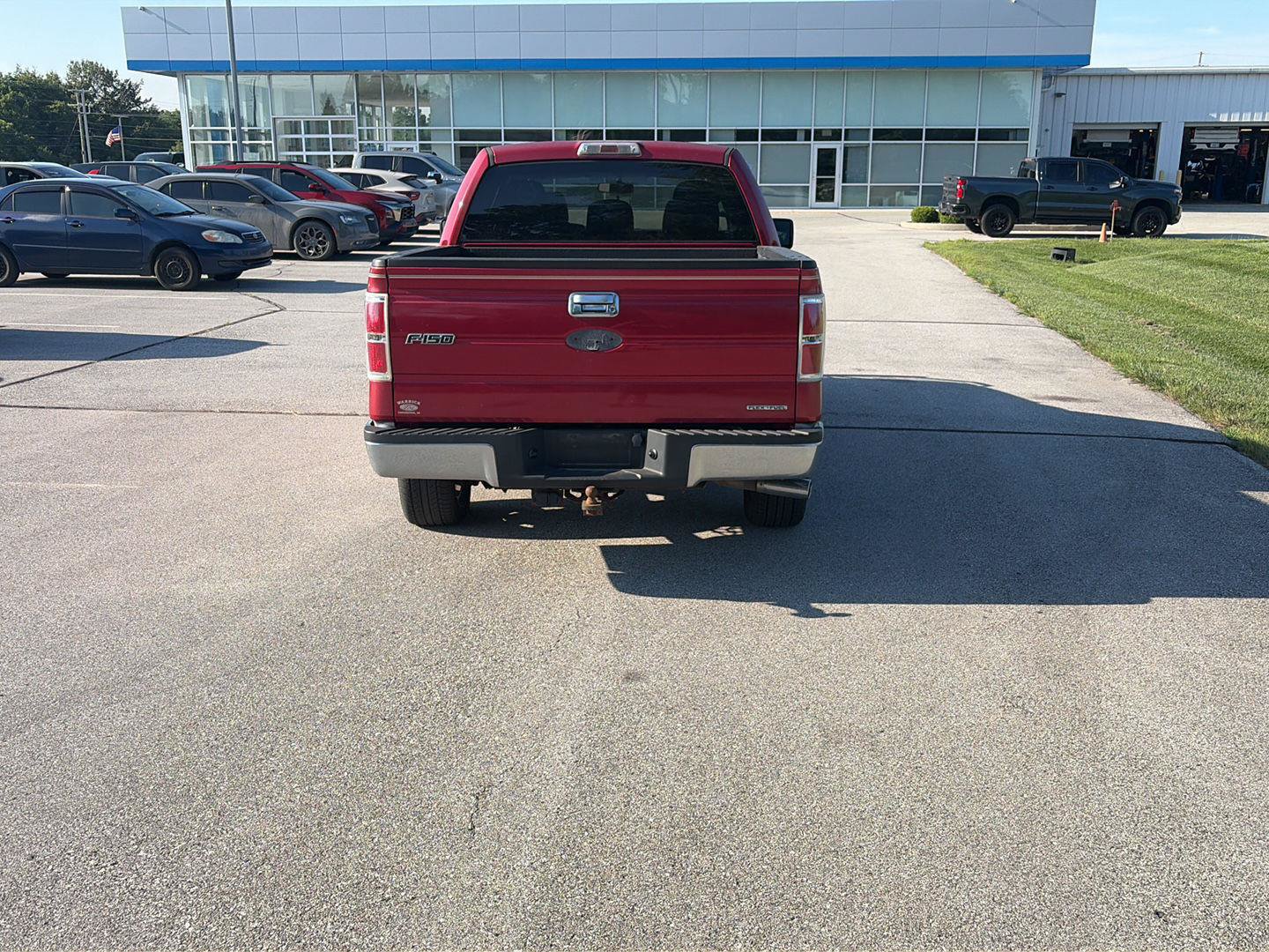 Used 2011 Ford F150 XLT w/ XLT Chrome Pkg RWD image 3