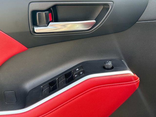 Used 2024 Toyota Highlander XSE image 27