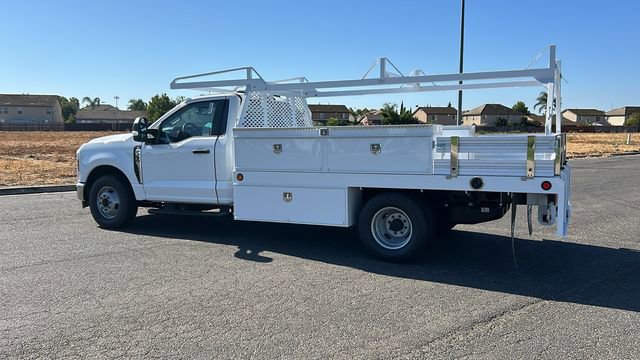 New 2025 Ford F350 XL w/ XL Chrome Package image 3