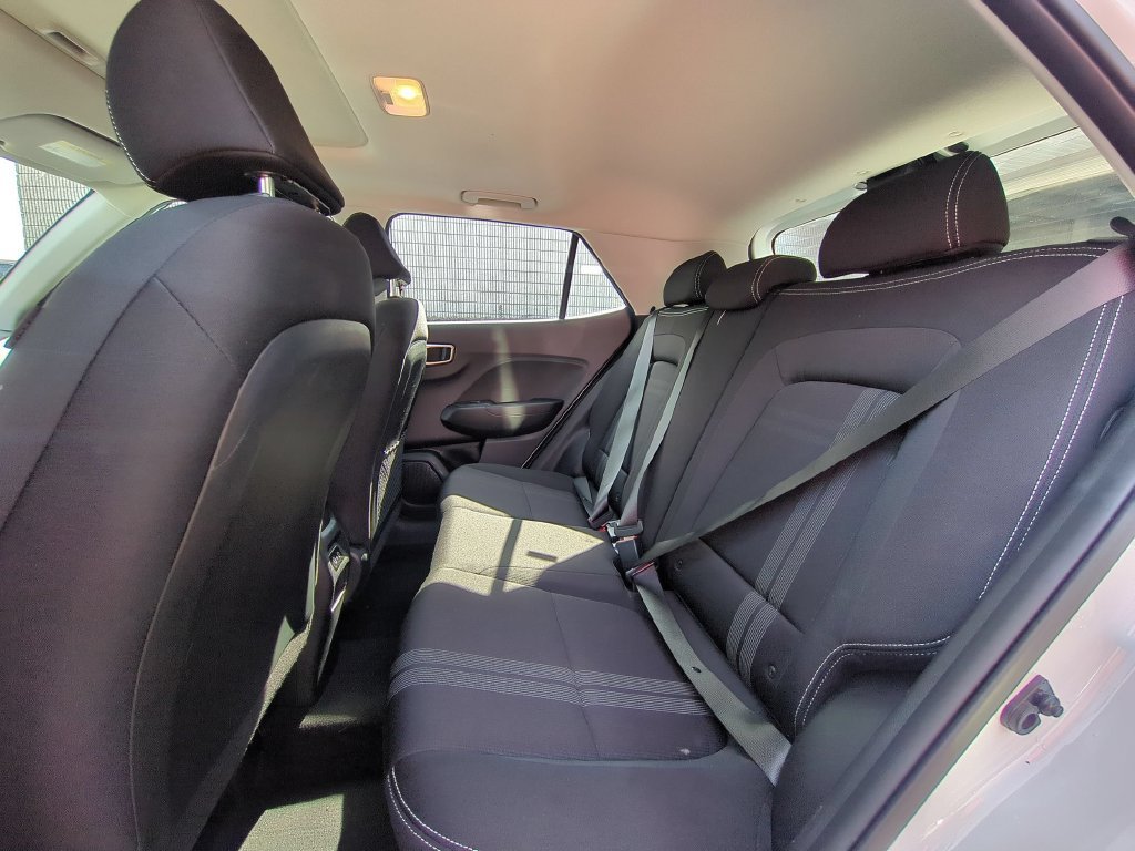 Used 2026 Hyundai Venue SEL FWD image 27