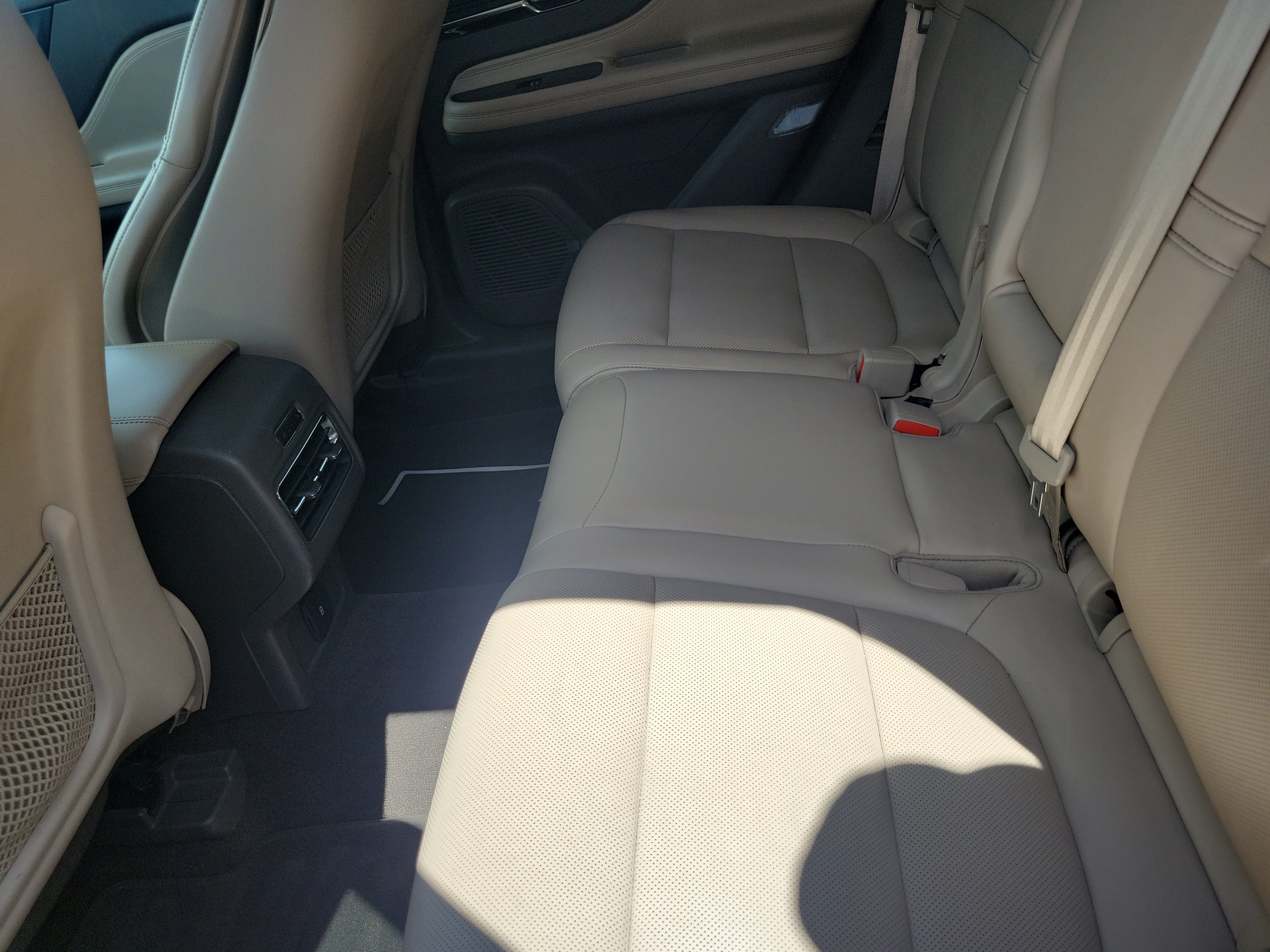 Used 2020 Lincoln Corsair FWD image 14