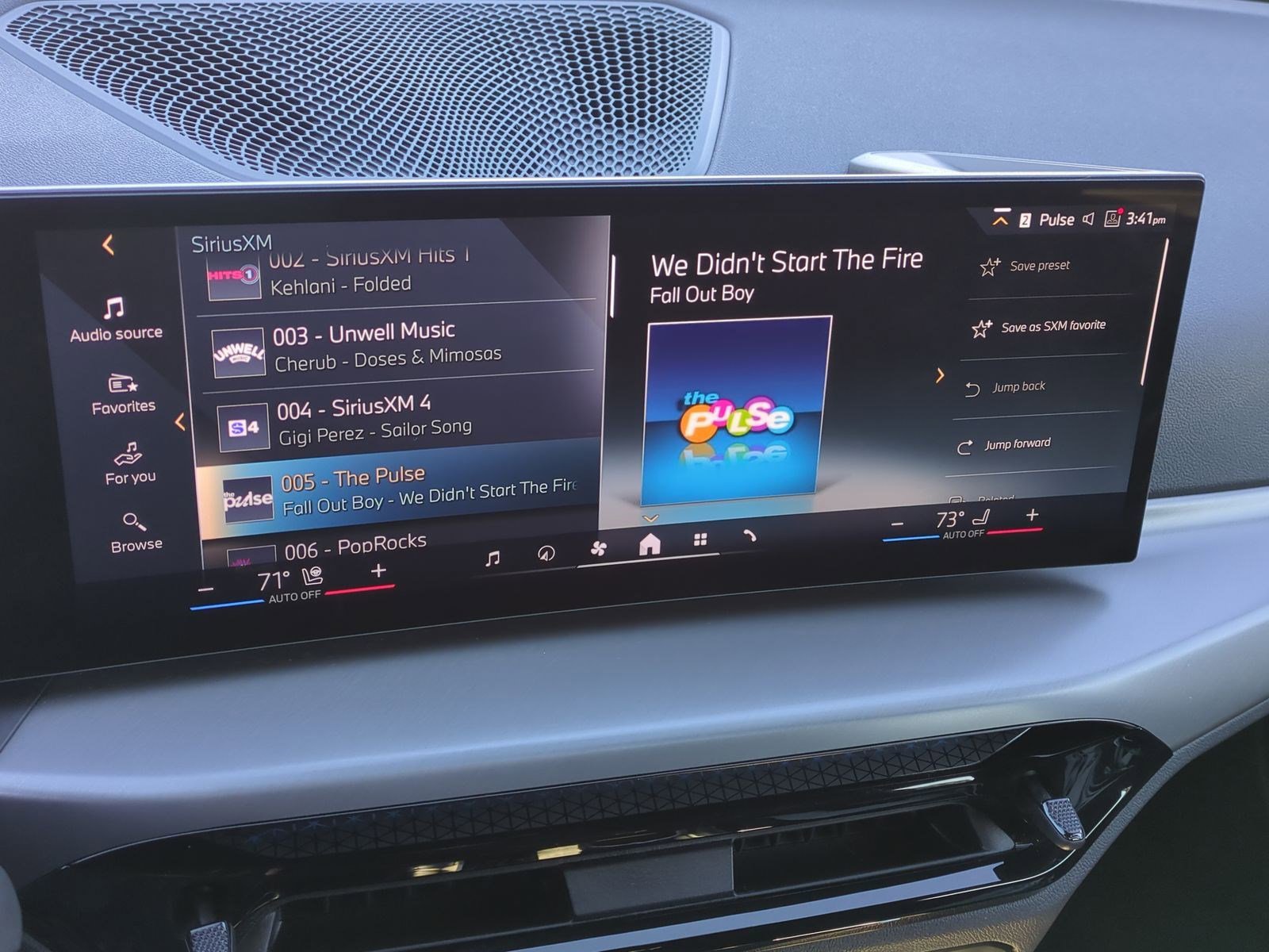 Certified 2025 BMW i4 xDrive40i w/ M Sport Package image 22