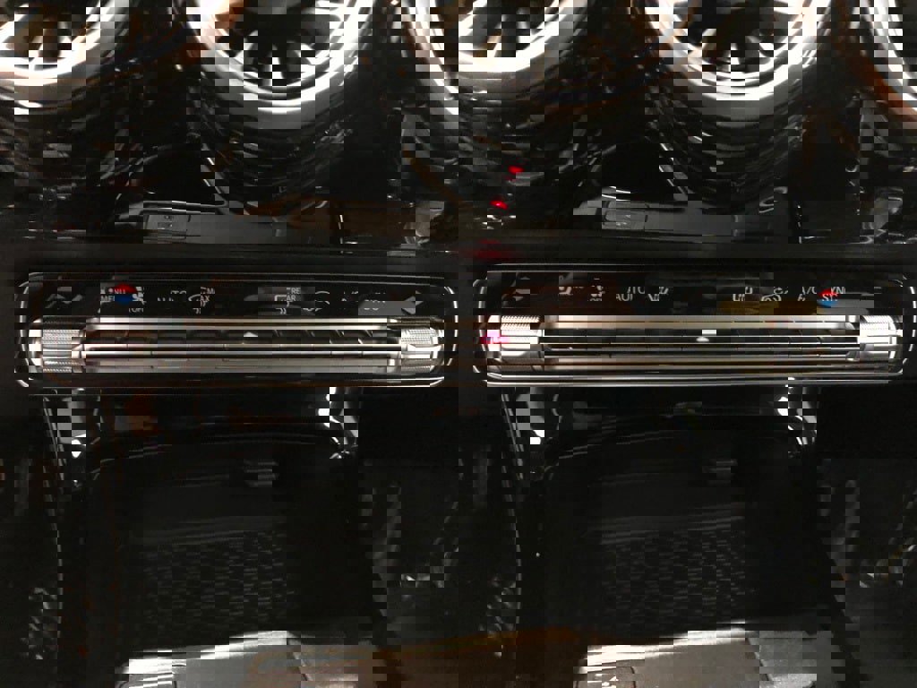 New 2025 Mercedes-Benz CLA 250 4MATIC image 25