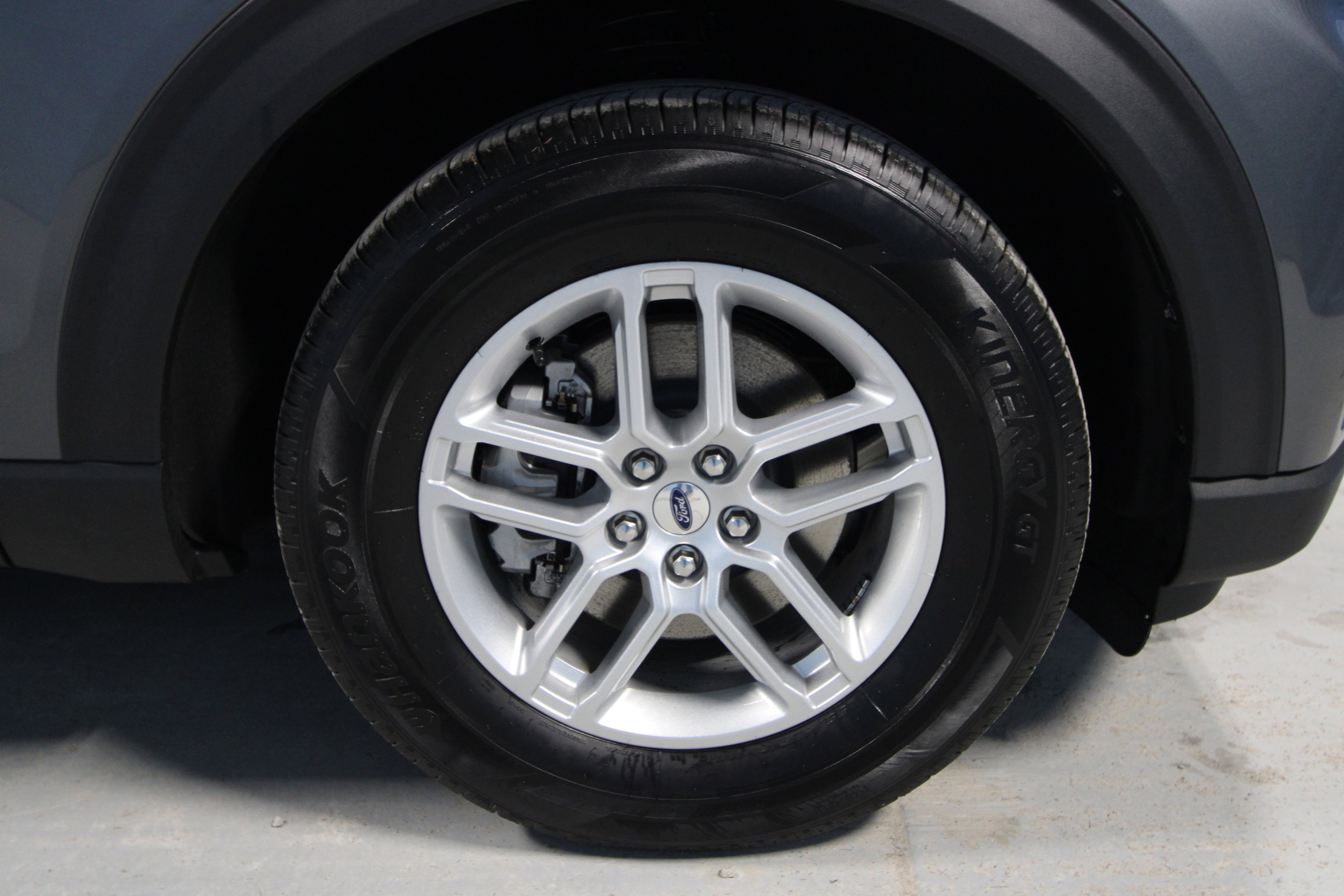 New 2026 Ford Explorer Active image 28