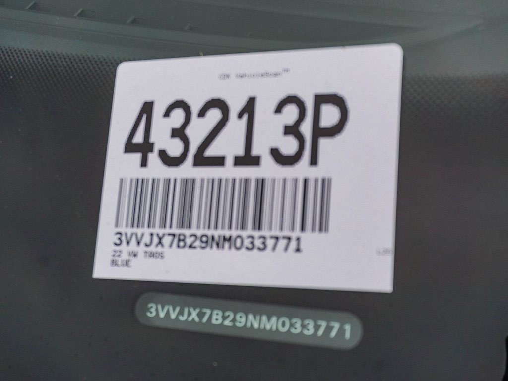 Used 2022 Volkswagen Taos SEL image 27