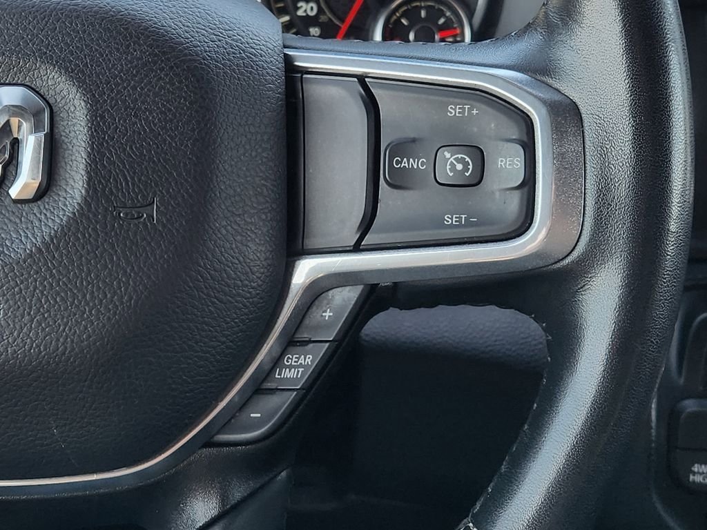 Used 2023 RAM 1500 Laramie AWD/4WD image 29