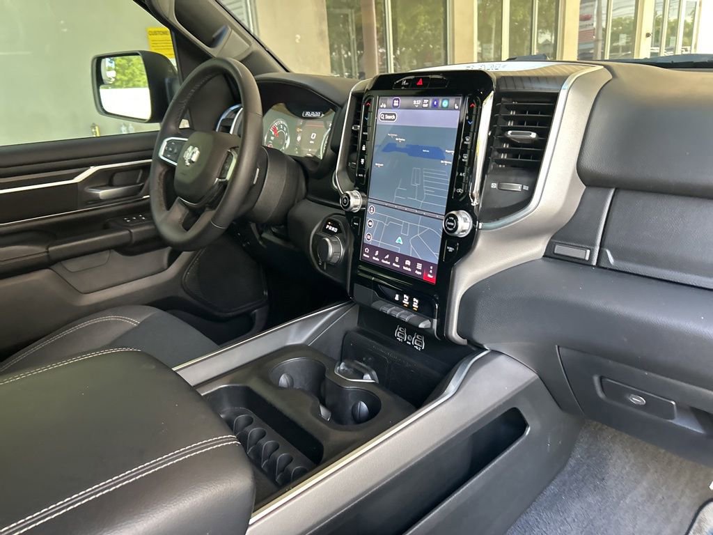 Used 2025 RAM 1500 Big Horn RWD image 27