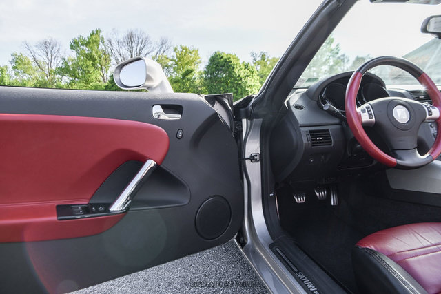 Used 2008 Saturn Sky Red Line RWD image 29