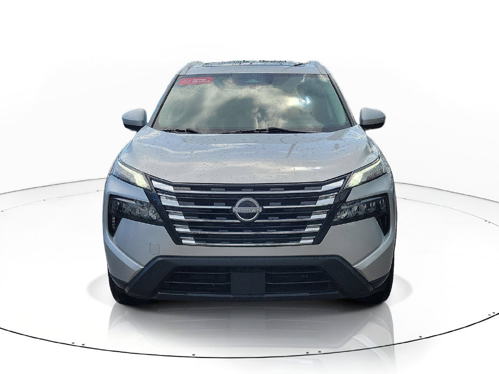 Certified 2024 Nissan Rogue SV w/ SV Premium Package FWD image 2