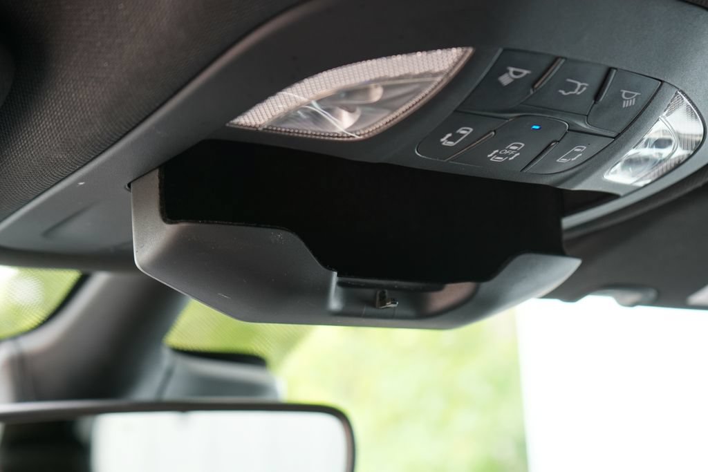 Used 2025 Chrysler Pacifica Select FWD image 23