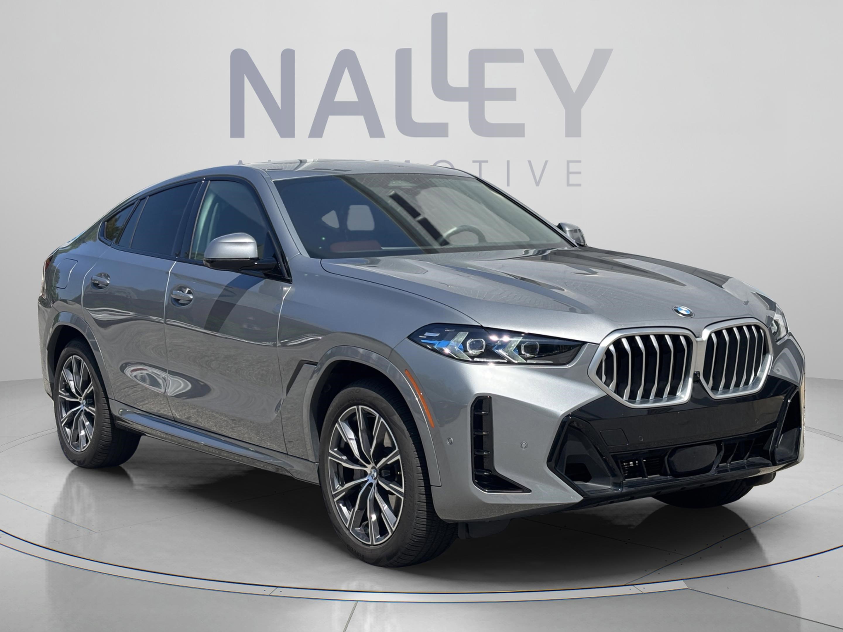 Used 2025 BMW X6 xDrive40i AWD/4WD image 5