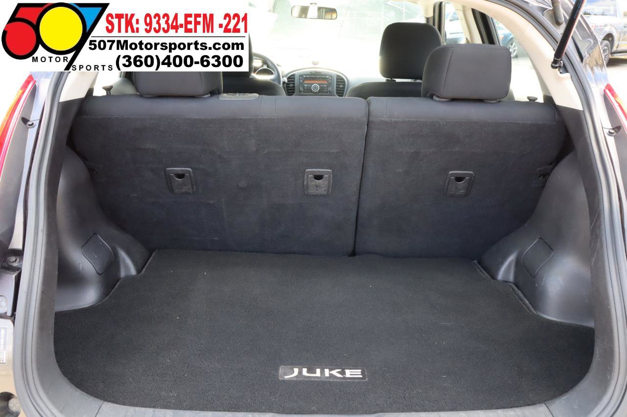 Used 2012 Nissan Juke S image 16