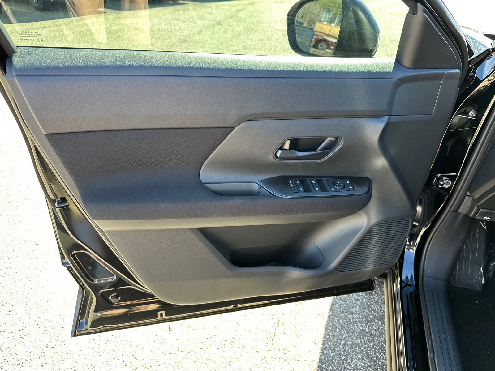 New 2026 Nissan Kicks S image 10