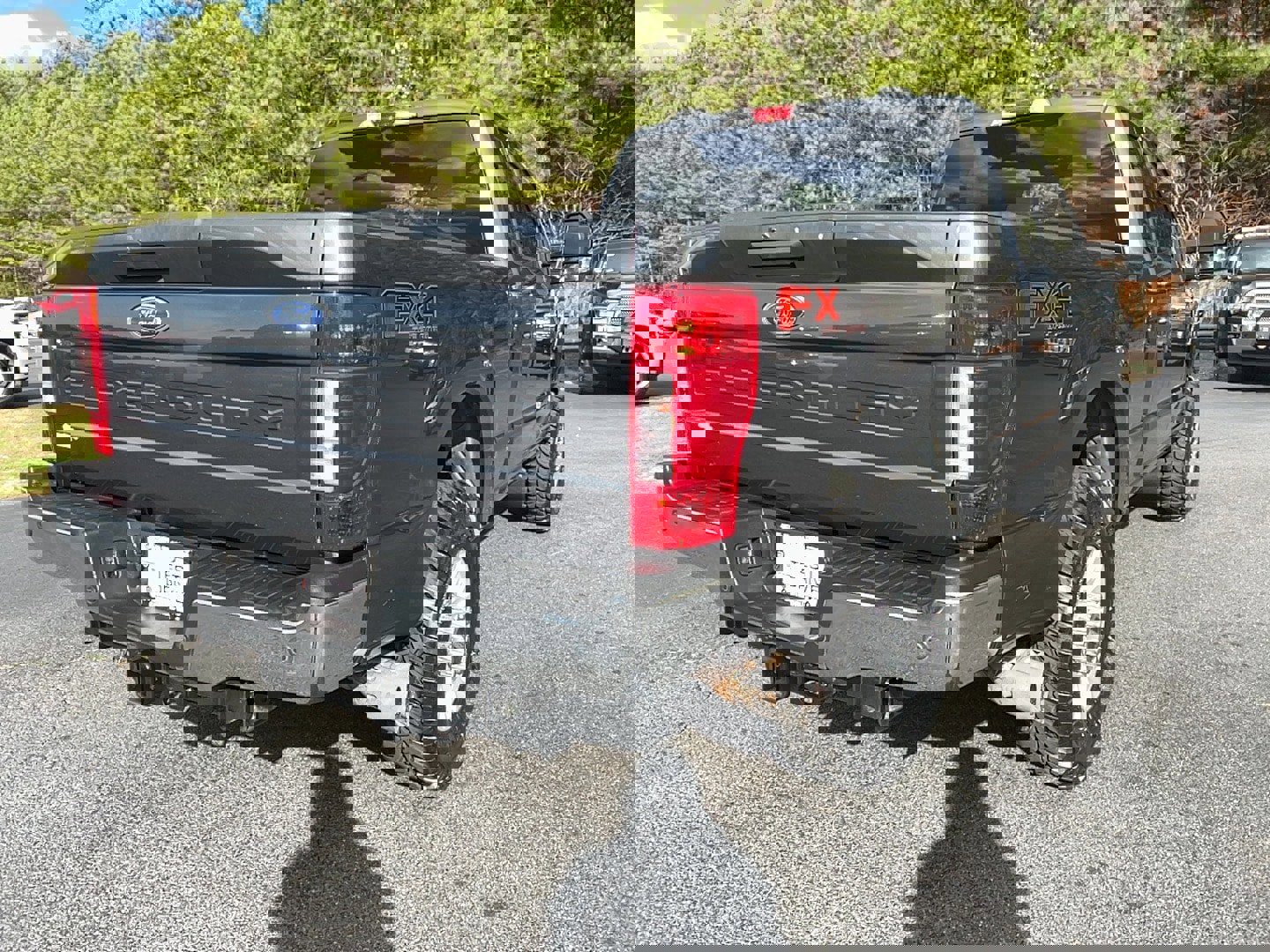 Used 2020 Ford F250 XLT w/ XLT Value Package image 5