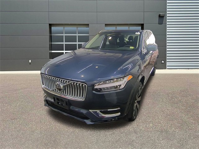 New 2025 Volvo XC90 B6 Plus w/ Protection Package Premier image 2