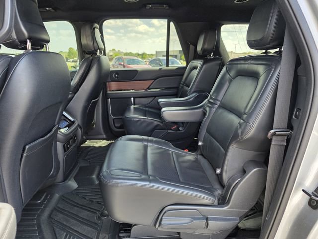 Certified 2022 Lincoln Navigator L 4WD image 16