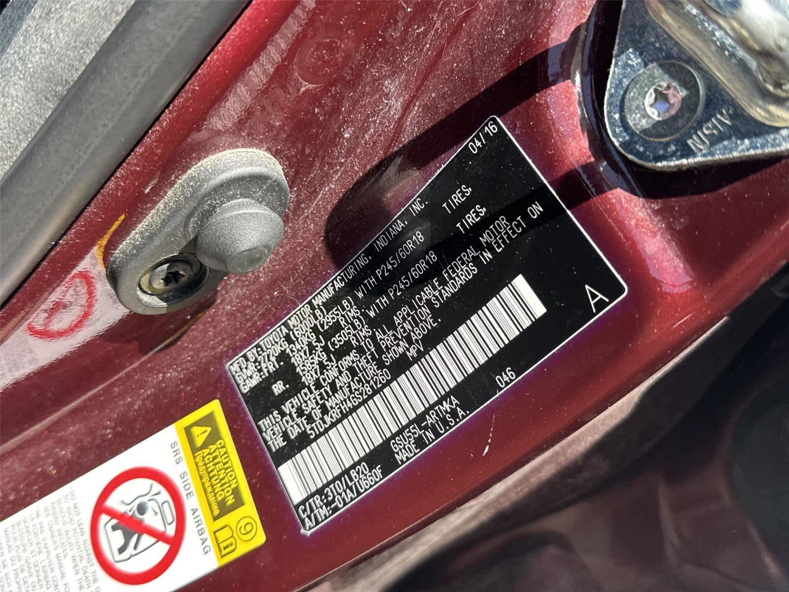 Used 2016 Toyota Highlander XLE AWD/4WD image 32
