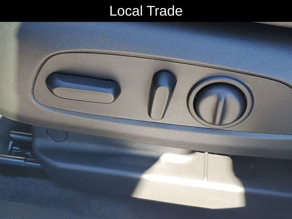 Used 2025 Chevrolet Trax ACTIV w/ Sunroof Package image 8