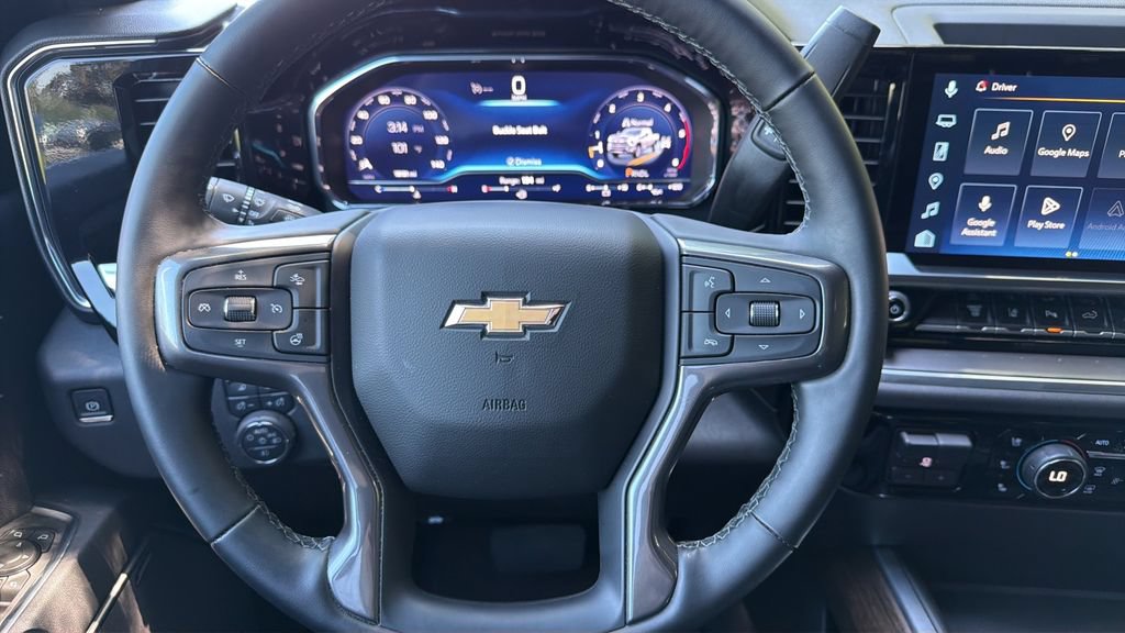 Used 2025 Chevrolet Silverado 2500 High Country w/ Z71 Off-Road Package AWD/4WD image 13