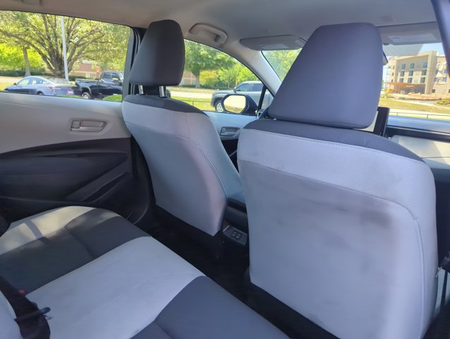 Used 2026 Toyota Corolla LE FWD image 23