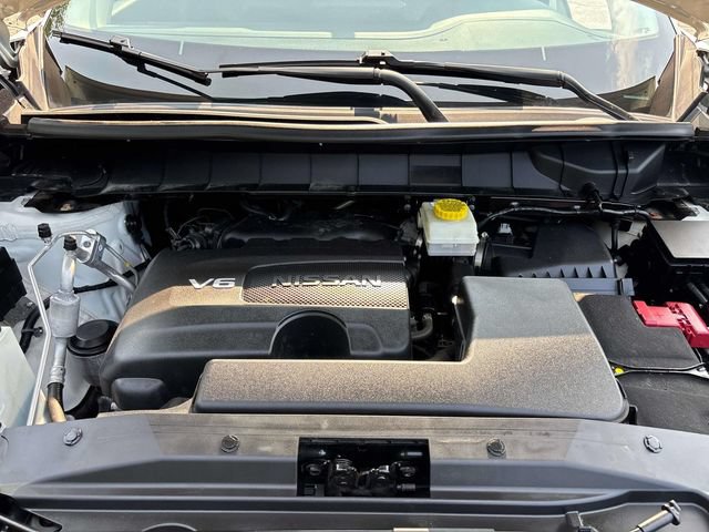 Used 2022 Nissan Pathfinder SL w/ SL Black Package AWD/4WD image 12
