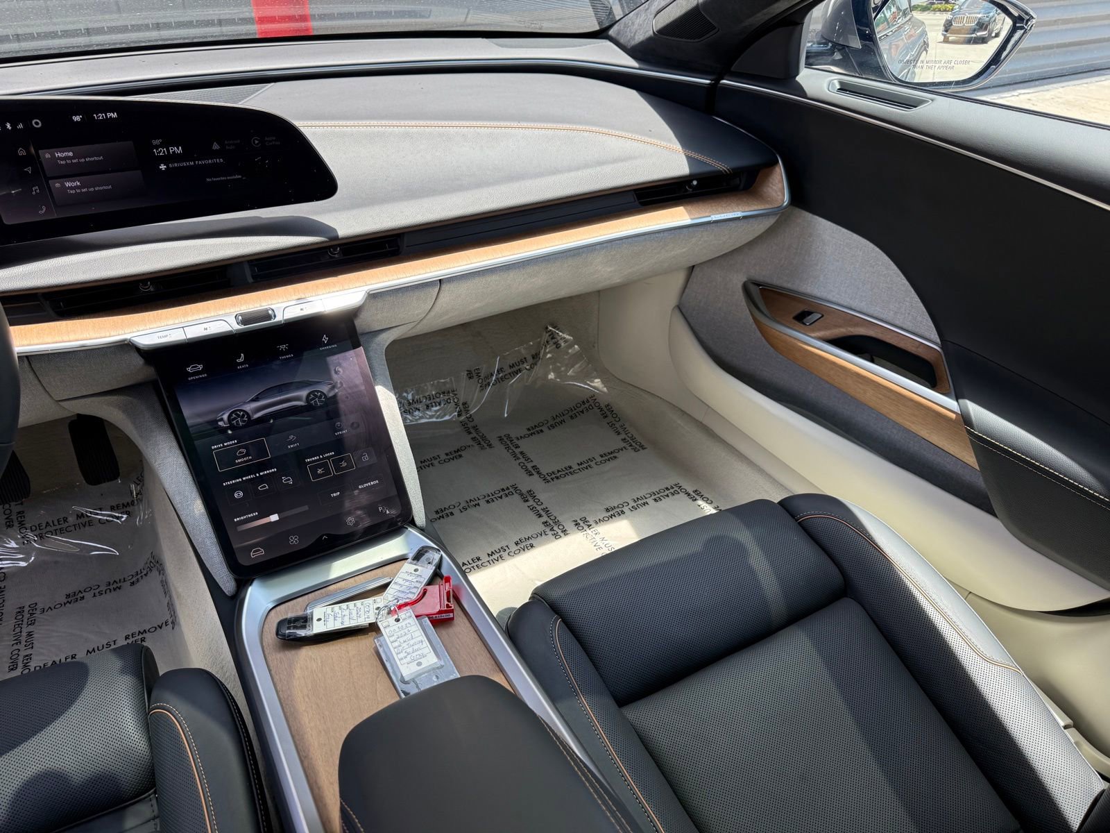 Used 2024 Lucid Air Touring AWD/4WD image 23