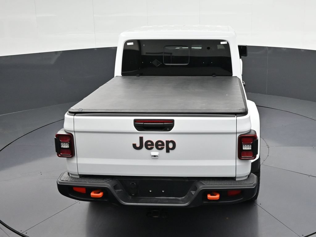 Used 2025 Jeep Gladiator Mojave w/ Convenience Group AWD/4WD image 20