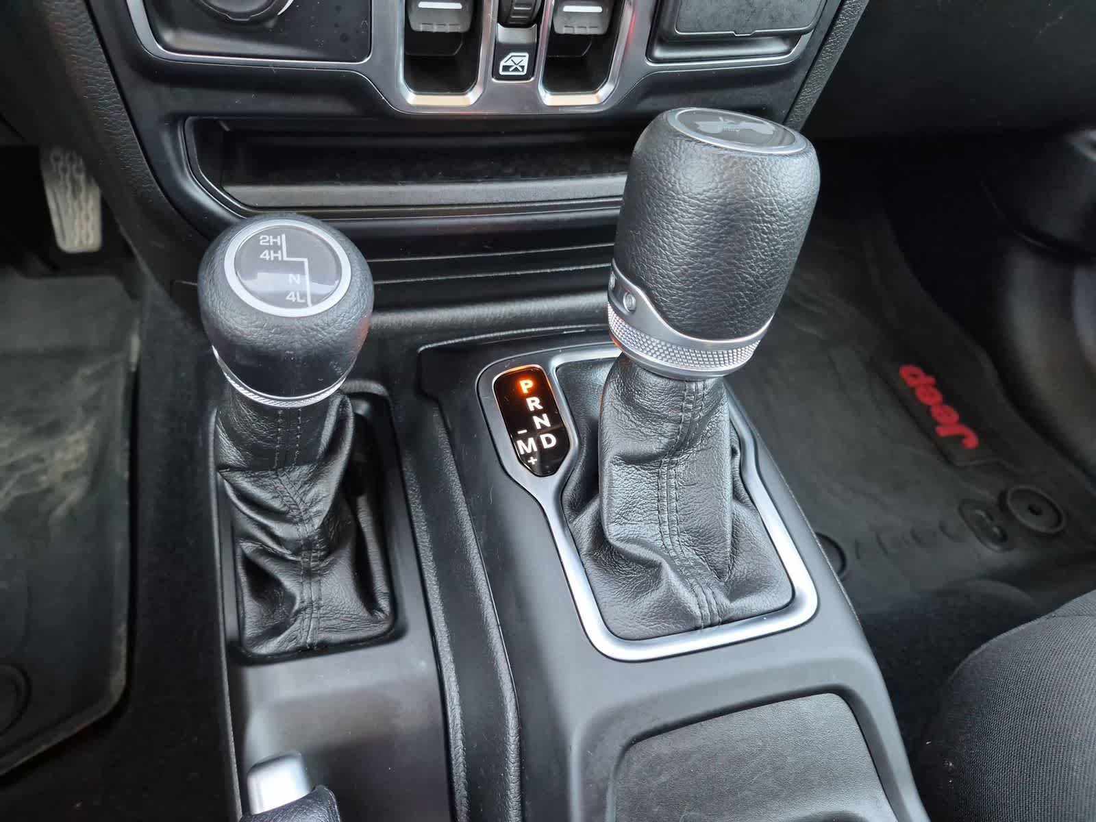 Used 2021 Jeep Wrangler Unlimited Sport AWD/4WD image 29