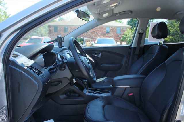 Used 2011 Hyundai Tucson GLS FWD image 12
