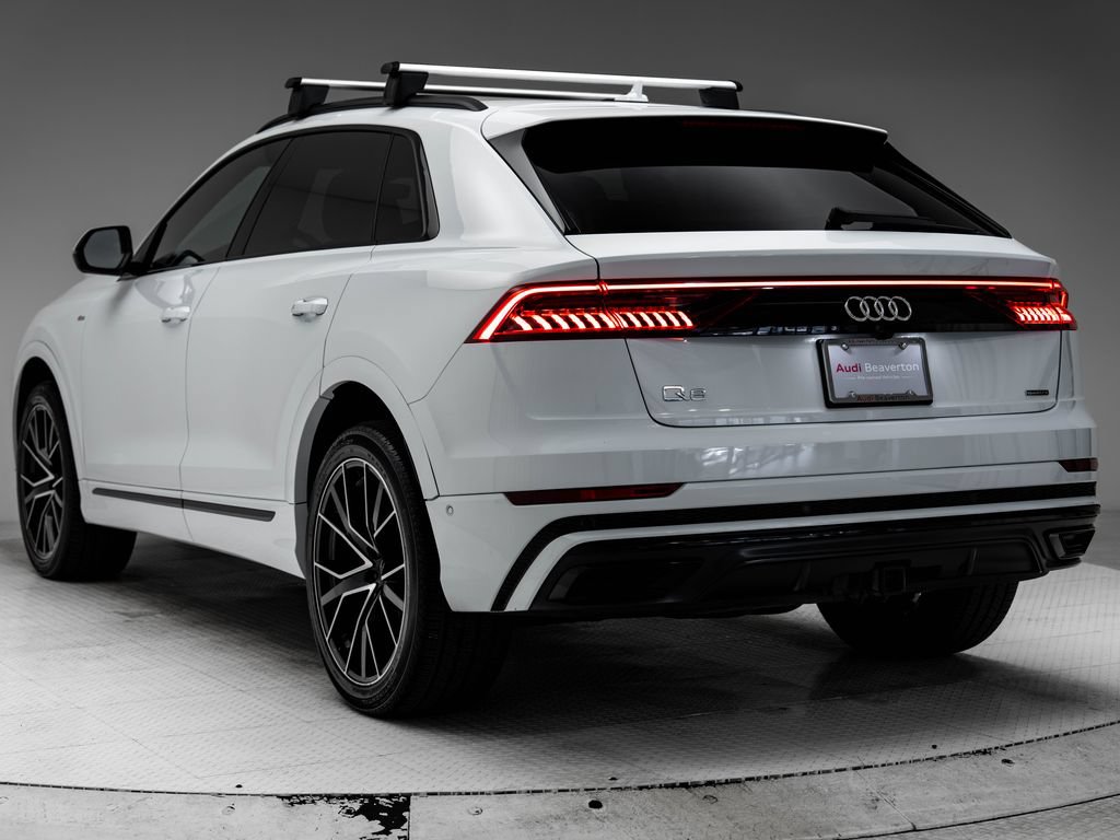 Used 2019 Audi Q8 Premium Plus w/ Premium Plus AWD/4WD image 3