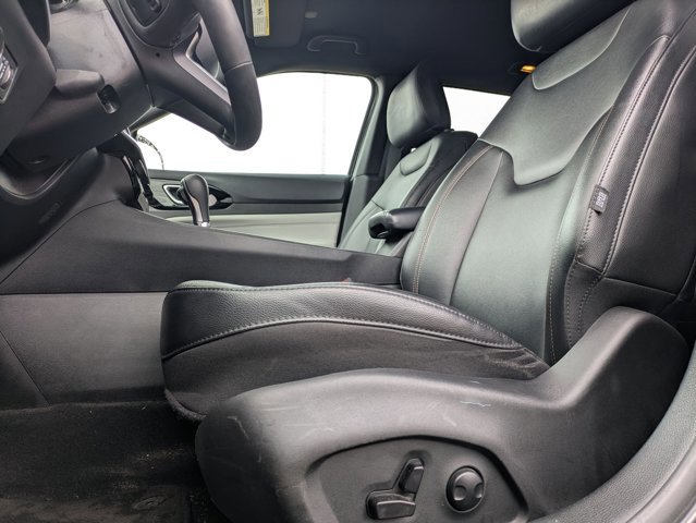 Used 2024 Jeep Compass Limited image 15