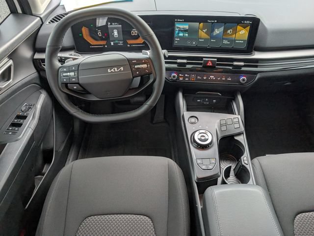 Used 2026 Kia Sportage LX FWD image 6