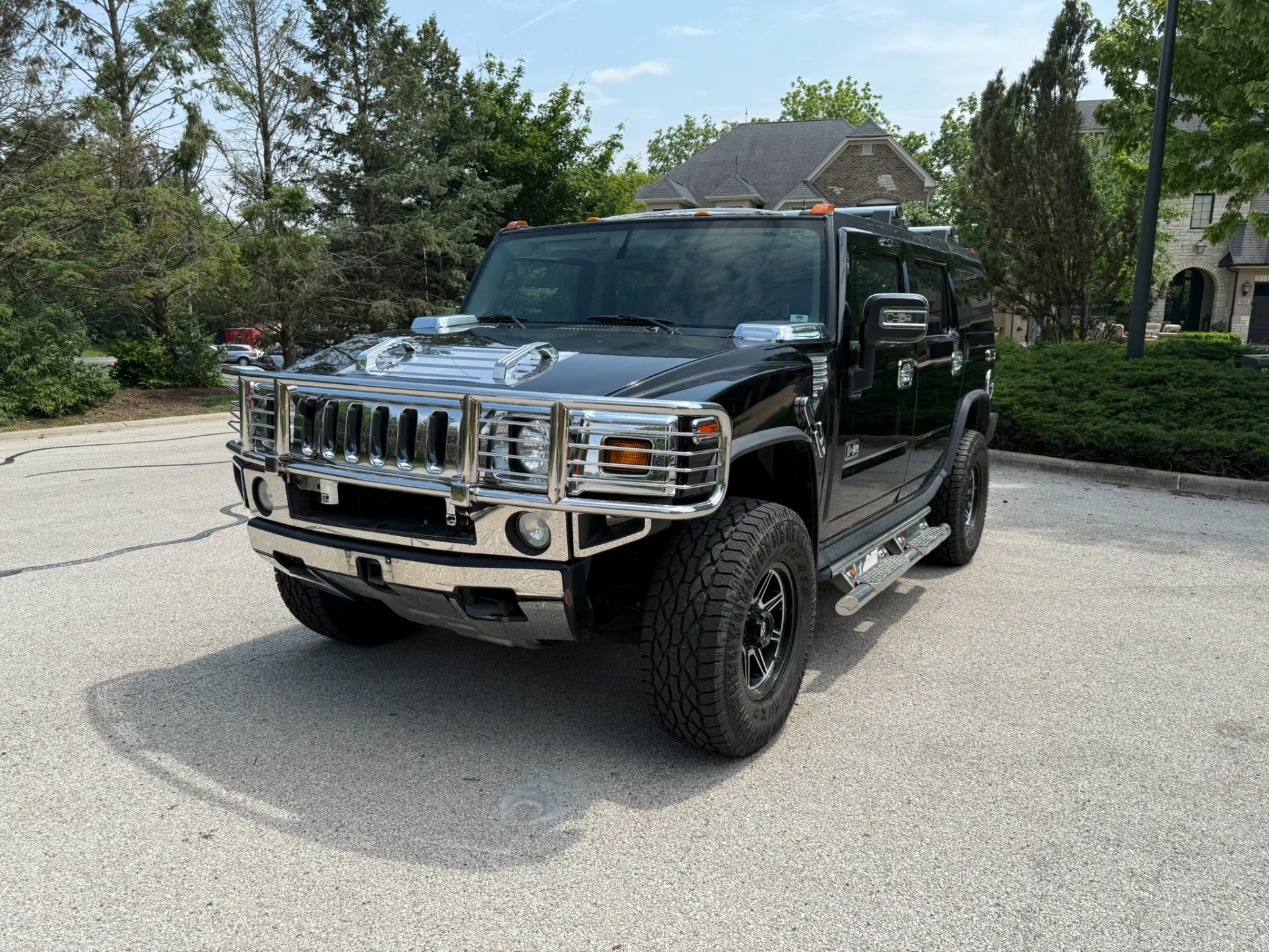Used 2004 HUMMER H2 Luxury w/ Preferred Equipment Group image 1