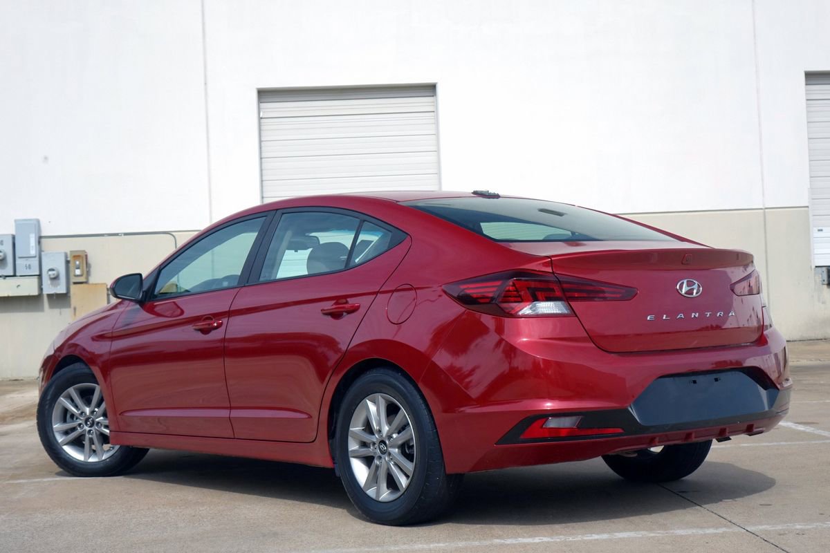 Used 2019 Hyundai Elantra Value Edition FWD image 4