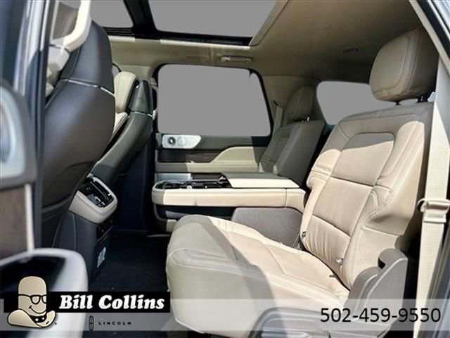 New 2024 Lincoln Navigator L Reserve AWD/4WD image 23