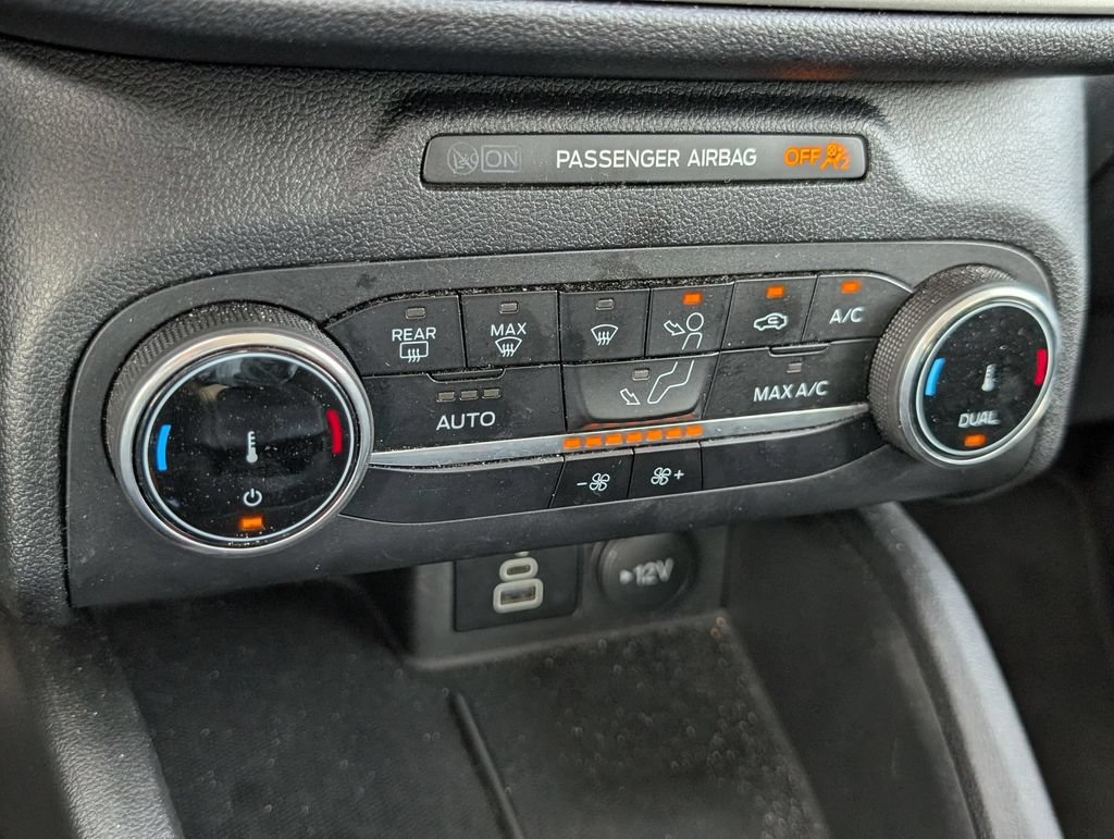 Used 2025 Ford Escape Active AWD/4WD image 42