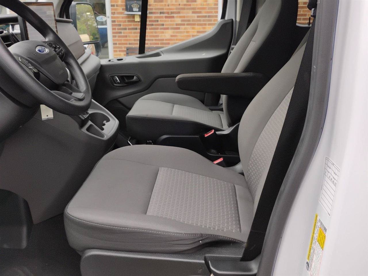 Used 2024 Ford Transit 350 XLT RWD image 14