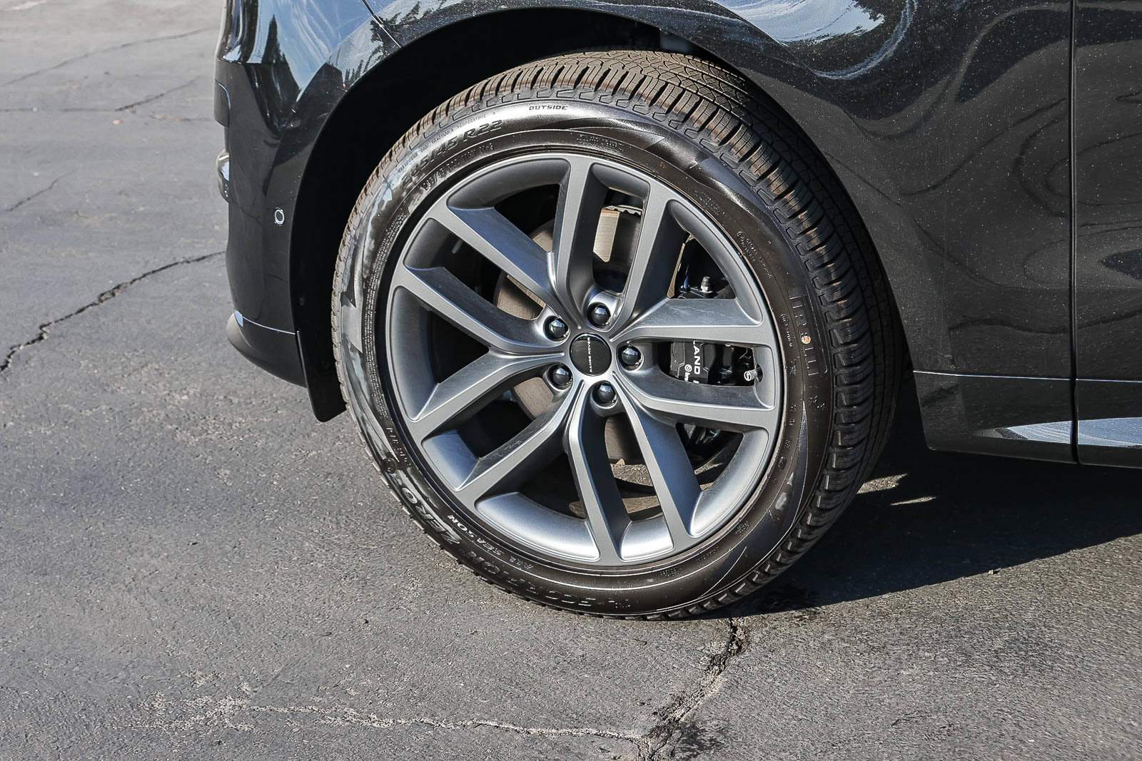 New 2026 Land Rover Range Rover Sport Dynamic SE AWD/4WD image 4