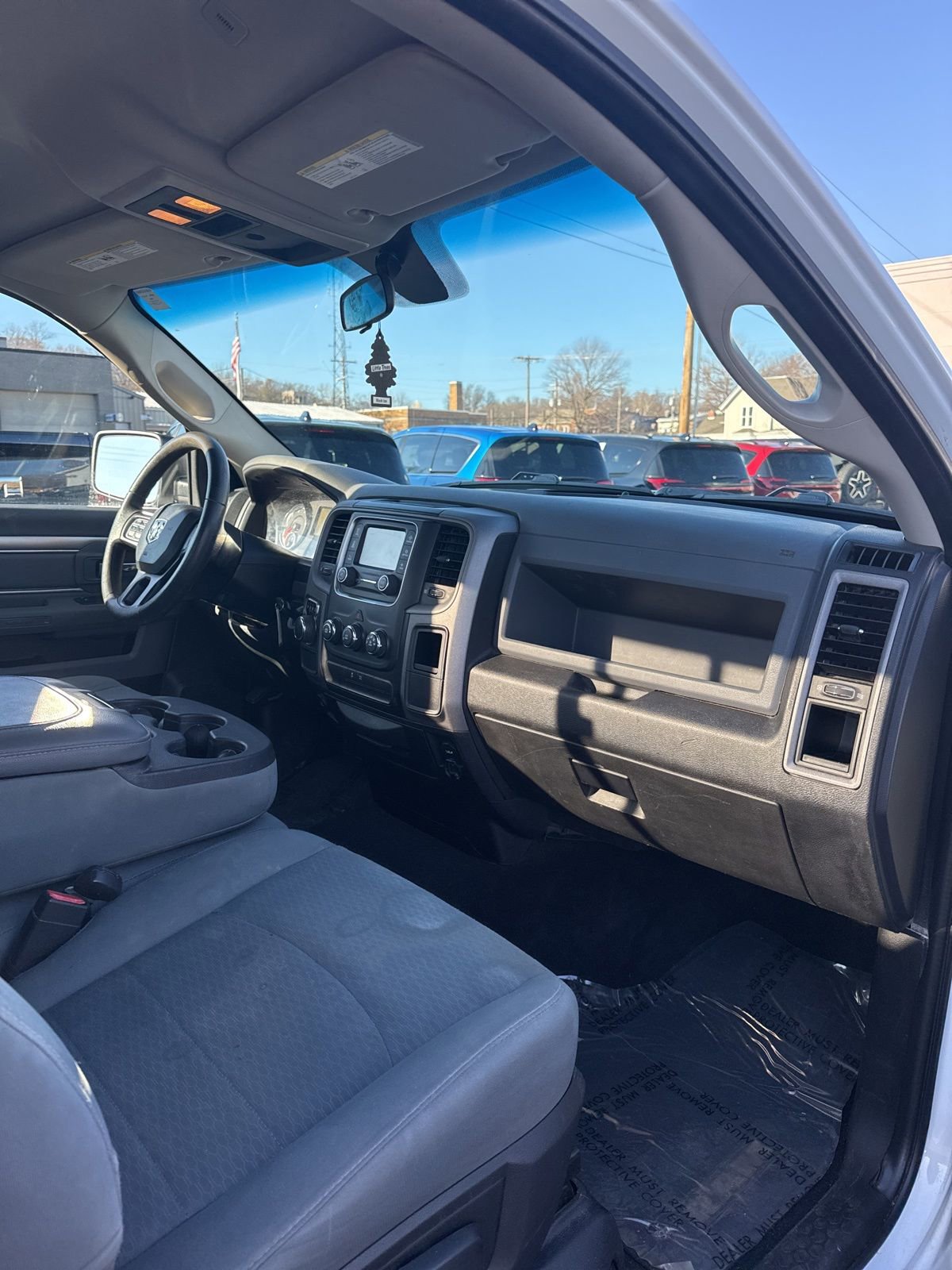 Used 2017 RAM 1500 Tradesman w/ Power & Remote Entry Group image 10