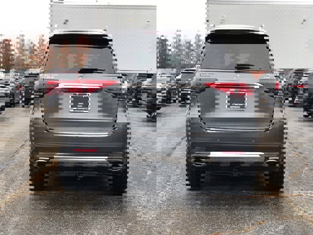 Used 2022 Mercedes-Benz GLE 350 4MATIC w/ Premium Package image 6